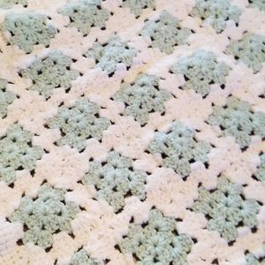 HANDMADE CROCHETED BABY BLANKET